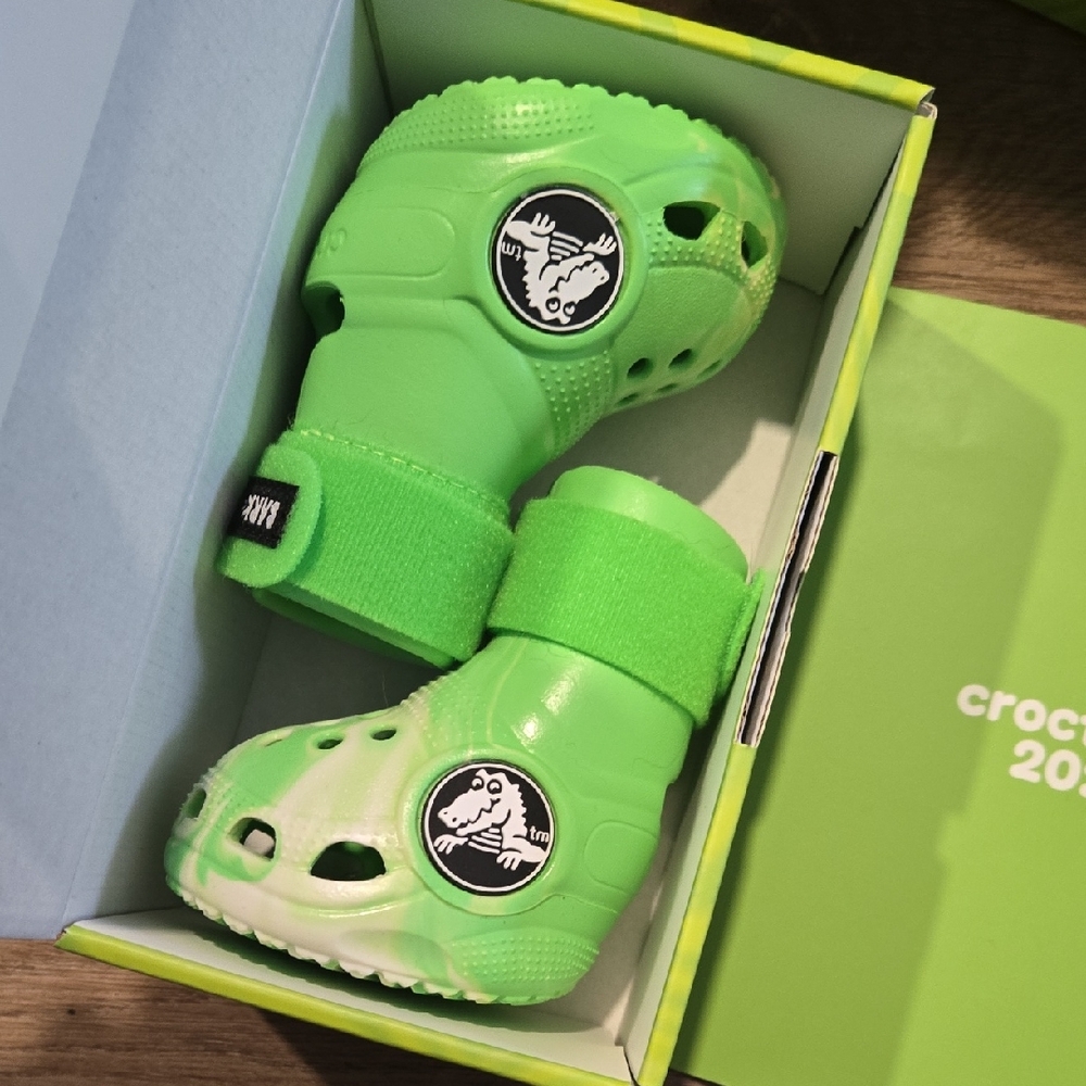 CROCS Green Dog Clothing & Accessories